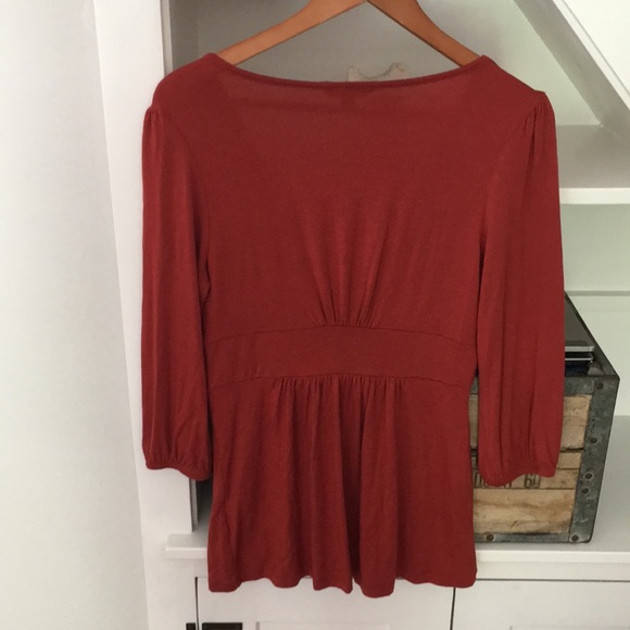 Banana Republic blouse size small - Picture 3 of 3